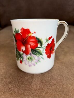 Regency Fine Bone China Floral Red Hibiscus Mug - White